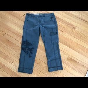 Embroidered roll cuff cargo crop